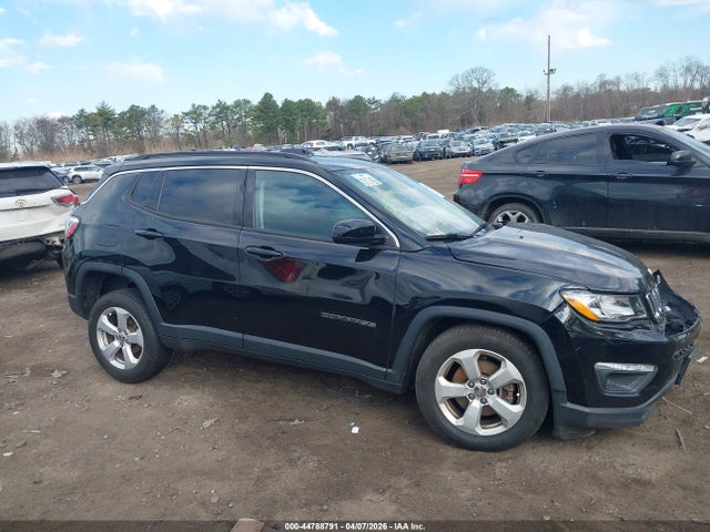 Продажа на аукционе авто 2018 Jeep Compass Latitude 4x4, vin: 3C4NJDBB6JT418432, номер лота: 44788791