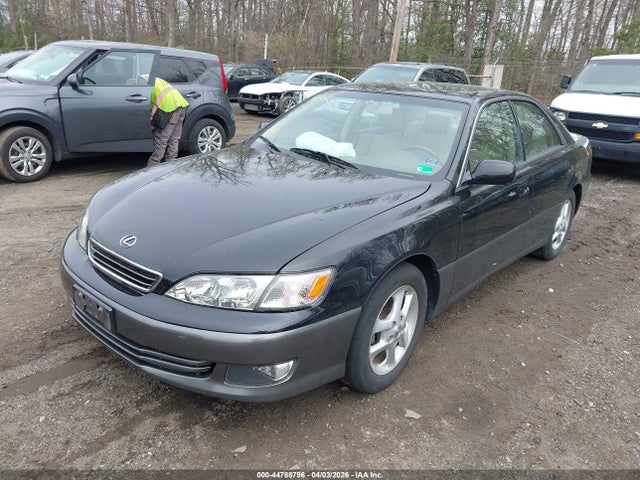 2001 LEXUS ES 300 JT8BF28G710304124 Photo 1