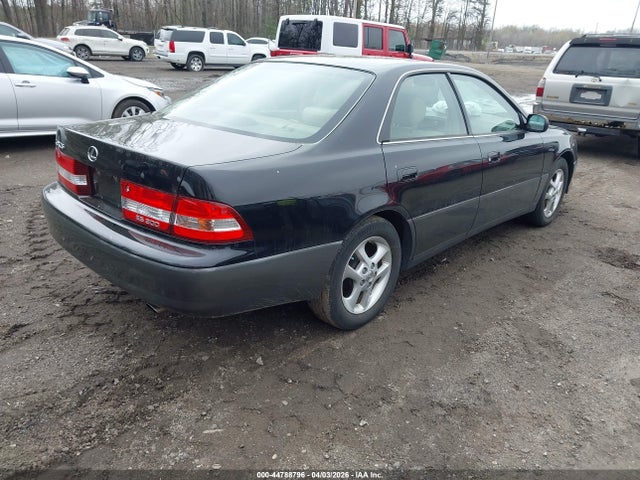 2001 LEXUS ES 300 JT8BF28G710304124 Photo 3