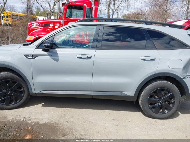 Продажа на аукционе авто 2022 Kia Sorento X-line S, vin: 5XYRLDLC2NG098994, номер лота: 44788801