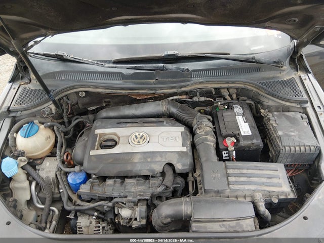 44788802 :رقم المزاد ، WVWMP7AN3AE540933 vin ، 2010 Volkswagen Cc Sport مزاد بيع