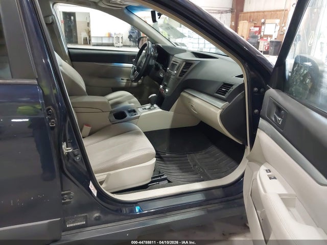 2014 Subaru Outback 2.5i Premium მანქანა იყიდება აუქციონზე, vin: 4S4BRCDC3E3246417, აუქციონის ნომერი: 44788811