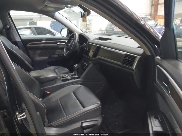 Продаж на аукціоні авто 2021 Volkswagen Atlas 2.0t Se W/technology, vin: 1V2HP2CA3MC566526, номер лоту: 44788815