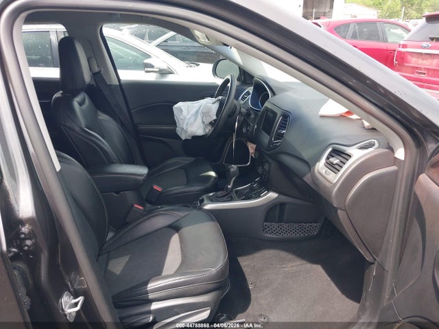 Продажа на аукционе авто 2019 Jeep Compass Latitude 4x4, vin: 3C4NJDBBXKT697417, номер лота: 44788868