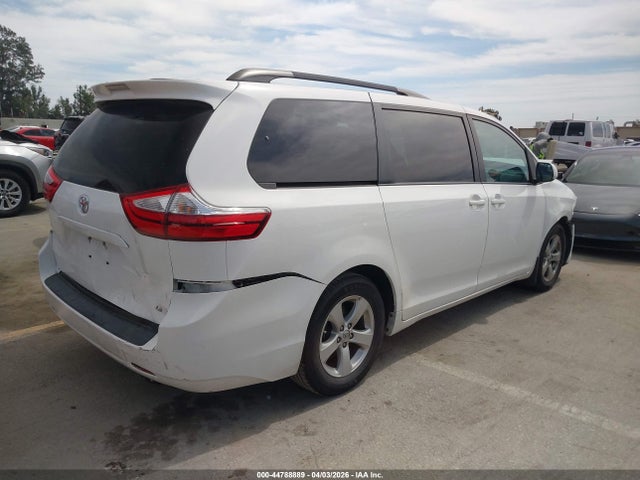 5TDKK3DC4GS719008 Toyota Sienna Le 8 Passenger
