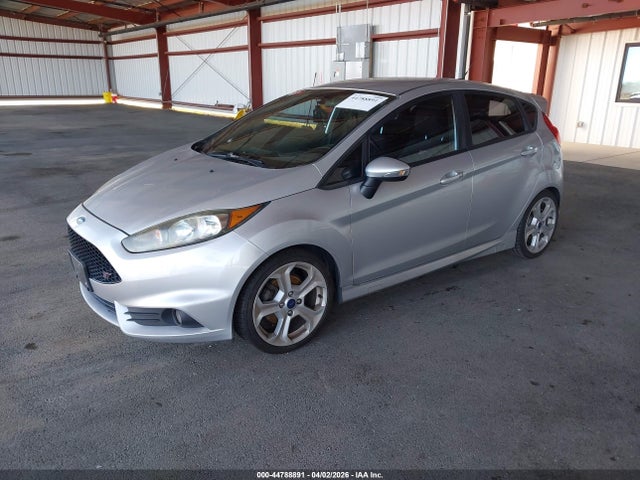 3FADP4GX1FM146586 Ford FIESTA ST