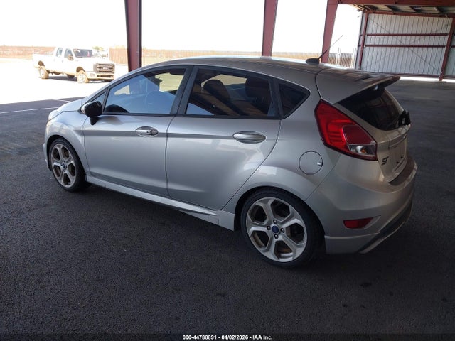 3FADP4GX1FM146586 Ford FIESTA ST