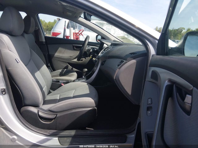 Продаж на аукціоні авто 2012 Hyundai Elantra Gls, vin: 5NPDH4AE2CH079688, номер лоту: 44788899