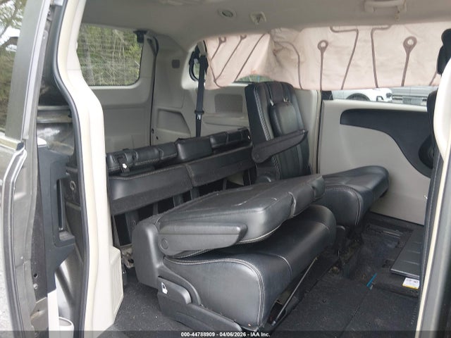 Продаж на аукціоні авто 2016 Chrysler Town & Country Touring, vin: 2C4RC1BG7GR300276, номер лоту: 44788909