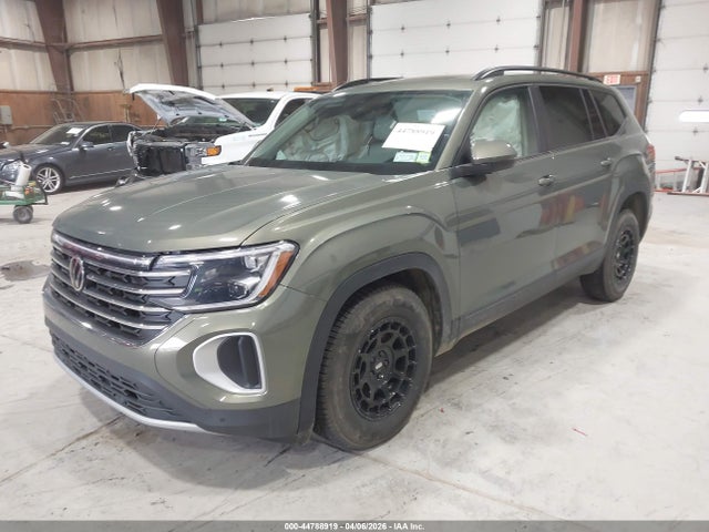 Продаж на аукціоні авто 2026 Volkswagen Atlas Se With Technology, vin: 1V2KN2CA8TC537727, номер лоту: 44788919