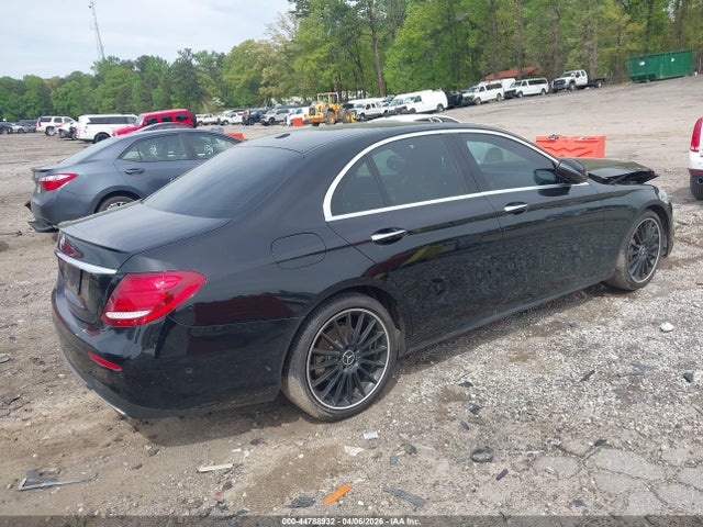 44788932 :رقم المزاد ، WDDZF4JB4HA038629 vin ، 2017 Mercedes-benz E 300 مزاد بيع