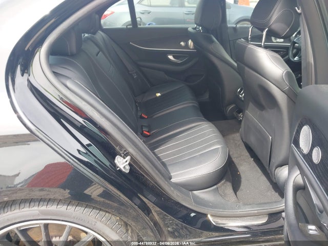 44788932 :رقم المزاد ، WDDZF4JB4HA038629 vin ، 2017 Mercedes-benz E 300 مزاد بيع