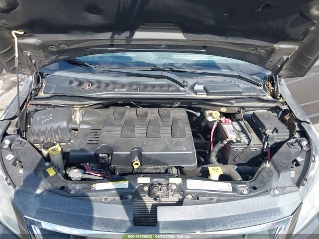 44788943 :رقم المزاد ، 2V4RW5DX9AR295297 vin ، 2010 Volkswagen Routan Sel مزاد بيع