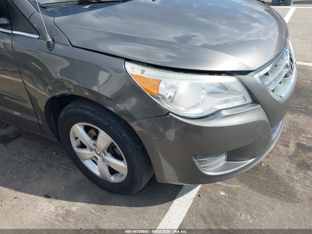 44788943 :رقم المزاد ، 2V4RW5DX9AR295297 vin ، 2010 Volkswagen Routan Sel مزاد بيع