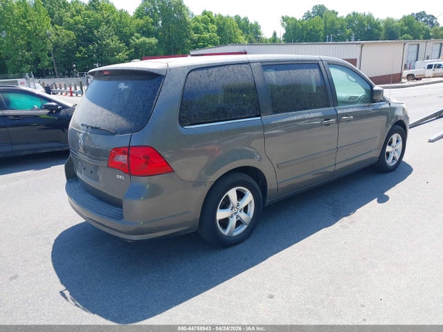 44788943 :رقم المزاد ، 2V4RW5DX9AR295297 vin ، 2010 Volkswagen Routan Sel مزاد بيع