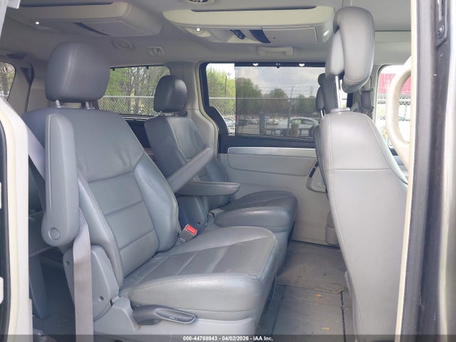 44788943 :رقم المزاد ، 2V4RW5DX9AR295297 vin ، 2010 Volkswagen Routan Sel مزاد بيع