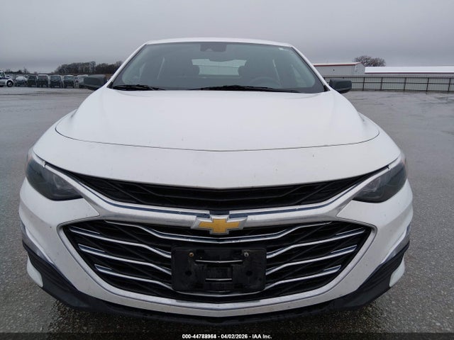 1G1ZC5ST5PF120847 Chevrolet Malibu Fwd 1fl