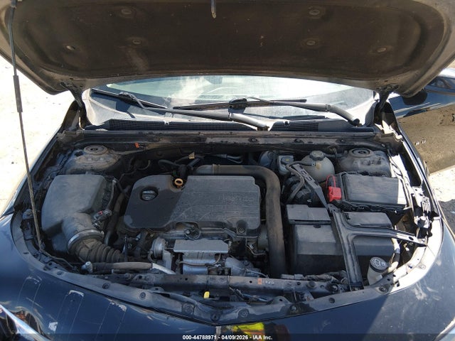 1G1ZD5ST7KF113131 Chevrolet MALIBU LT