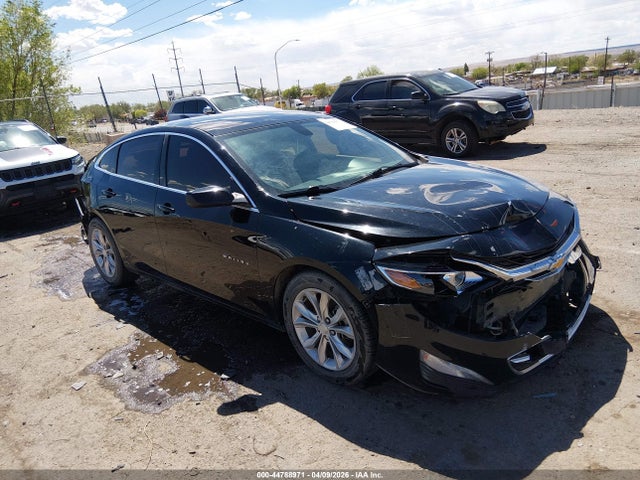 1G1ZD5ST7KF113131 Chevrolet MALIBU LT