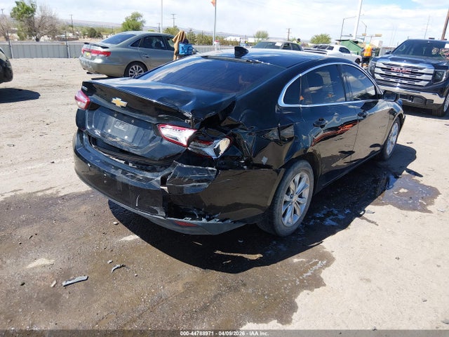 1G1ZD5ST7KF113131 Chevrolet MALIBU LT