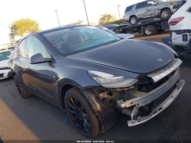 Продаж на аукціоні авто 2021 Tesla Model Y Long Range Dual Motor All-wheel Drive, vin: 5YJYGAEE8MF180134, номер лоту: 44788985