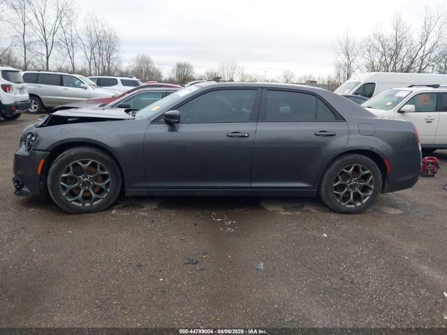 2016 Chrysler 300 300s მანქანა იყიდება აუქციონზე, vin: 2C3CCAGG0GH208595, აუქციონის ნომერი: 44789004