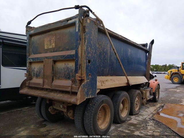 44789009 :رقم المزاد ، 1NKDXUTX88J222805 vin ، 2008 Kenworth Construction T800 مزاد بيع