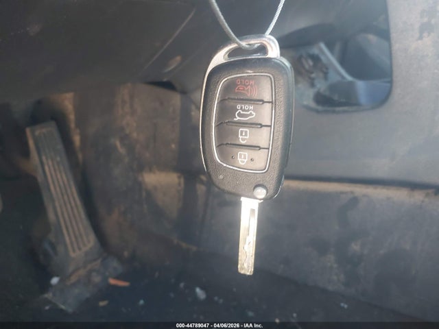Hyundai Santa Fe Se 2018 KM8SM4HF1JU282183 Image 11