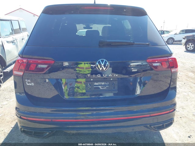 Продаж на аукціоні авто 2023 Volkswagen Tiguan 2.0t Se R-line Black, vin: 3VVCB7AX7PM141216, номер лоту: 44789049