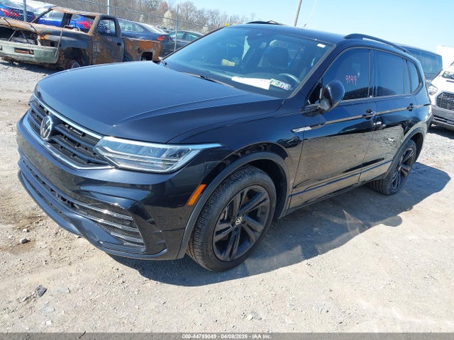 Продаж на аукціоні авто 2023 Volkswagen Tiguan 2.0t Se R-line Black, vin: 3VVCB7AX7PM141216, номер лоту: 44789049