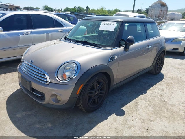 2012 MINI COOPER WMWSU3C55CT264031 Photo 1