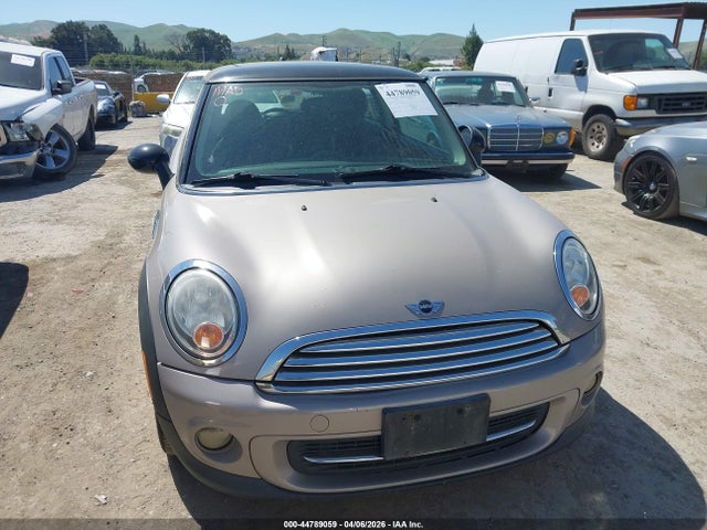 2012 MINI COOPER WMWSU3C55CT264031 Photo 5