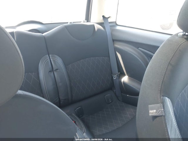 2012 MINI COOPER WMWSU3C55CT264031 Photo 7