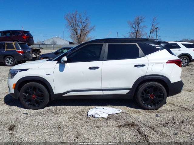 Aukcja sprzedaży 2021 Kia Seltos Sx Turbo, vin: KNDETCA28M7156248, numer aukcji: 44789062