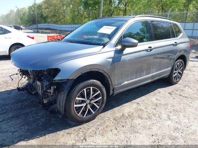 44789063 :رقم المزاد ، 3VV3B7AX0MM001195 vin ، 2021 Volkswagen Tiguan 2.0t Se/2.0t Se R-line Black/2.0t Sel مزاد بيع