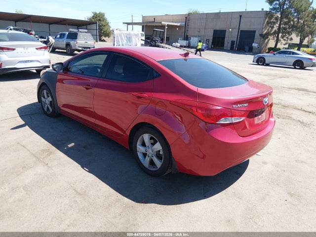 2013 HYUNDAI ELANTRA KMHDH4AE2DU940757 Photo 2