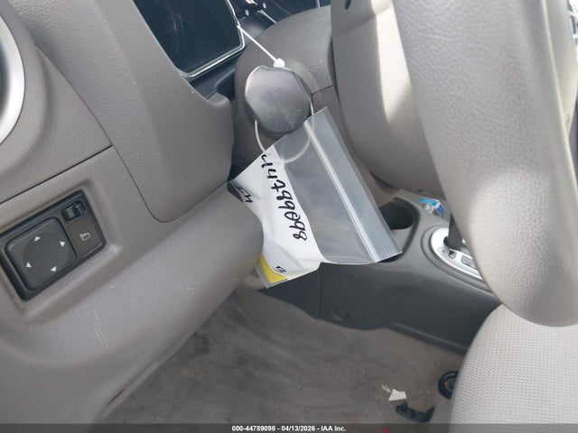 3N1CN7AP6FL878632 Nissan Versa 1.6 Sv