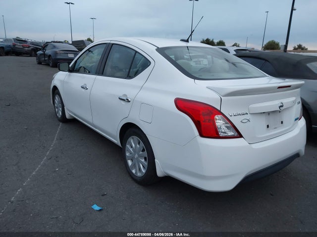 3N1CN7AP6FL878632 Nissan Versa 1.6 Sv