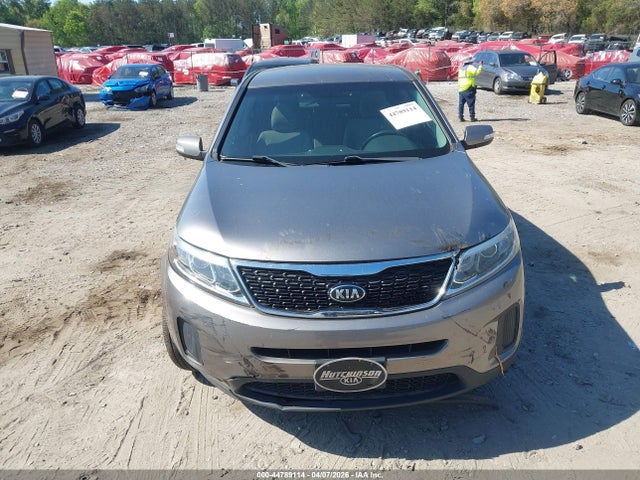 Продаж на аукціоні авто 2015 Kia Sorento Lx, vin: 5XYKT3A61FG660815, номер лоту: 44789114