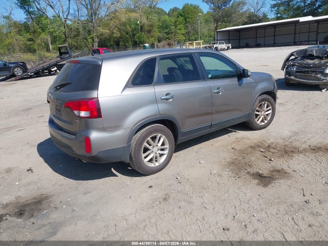 Продаж на аукціоні авто 2015 Kia Sorento Lx, vin: 5XYKT3A61FG660815, номер лоту: 44789114