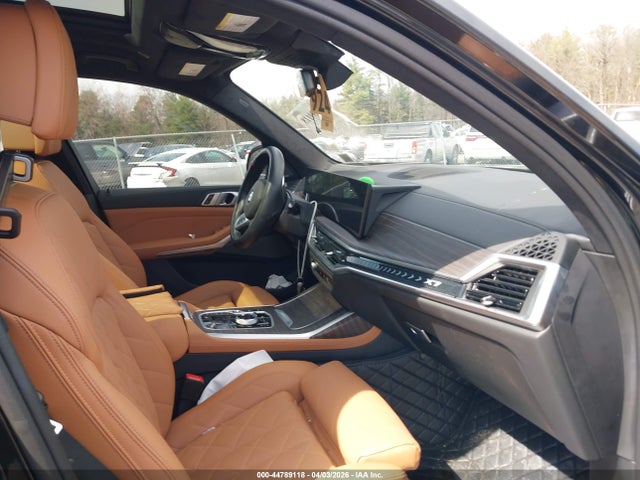 Продажа на аукционе авто 2024 Bmw X7 Xdrive40i, vin: 5UX23EM06R9T73753, номер лота: 44789118