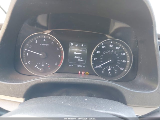 5NPD84LF2JH306882 Hyundai ELANTRA SEL