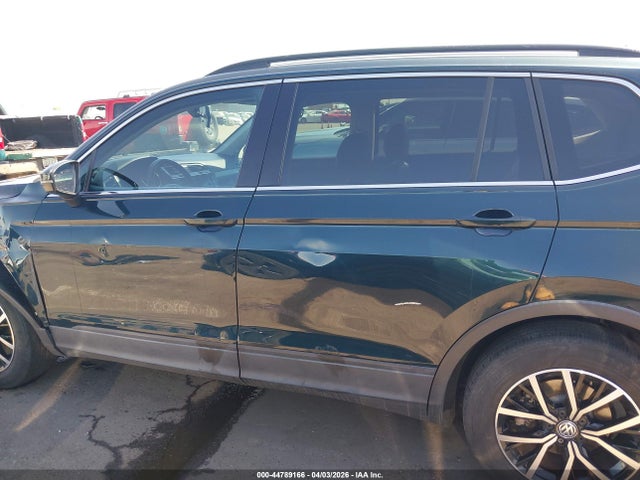 3VV3B7AX6KM107941 Volkswagen Tiguan 2.0t Se/2.0t Sel/2.0t Sel R-line/2.0t Sel R-line Black