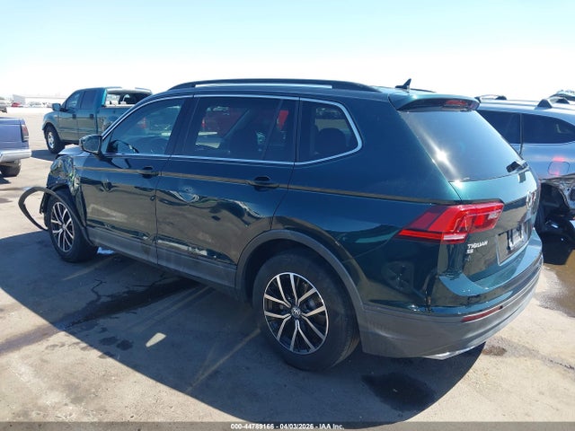 2019 VOLKSWAGEN TIGUAN 3VV3B7AX6KM107941 Photo 2