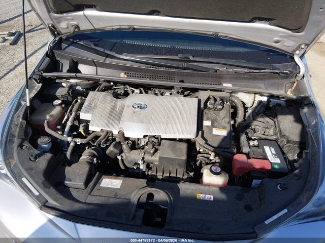 JTDKARFU9J3067426 Toyota Prius Four