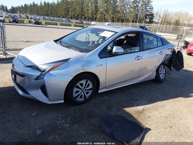 JTDKARFU9J3067426 Toyota Prius Four