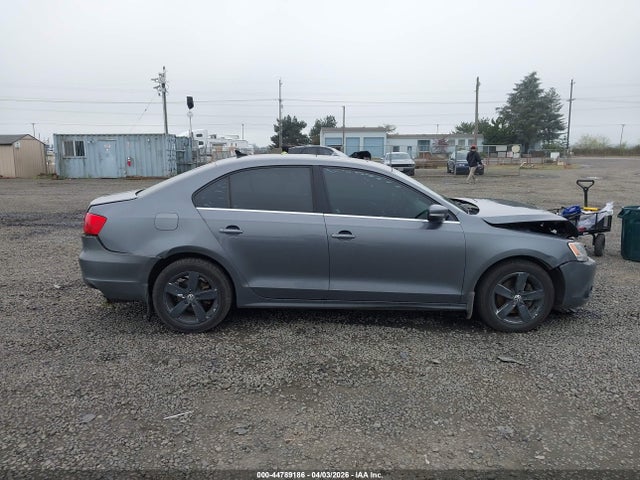 2011 Volkswagen Jetta 2.0l Tdi მანქანა იყიდება აუქციონზე, vin: 3VWLL7AJ5BM127229, აუქციონის ნომერი: 44789186