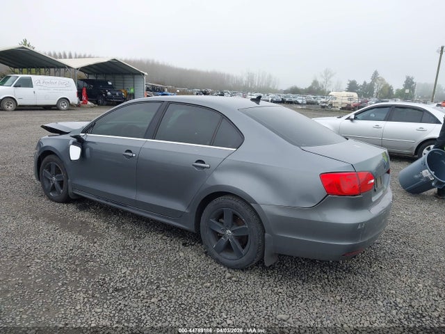 2011 Volkswagen Jetta 2.0l Tdi მანქანა იყიდება აუქციონზე, vin: 3VWLL7AJ5BM127229, აუქციონის ნომერი: 44789186