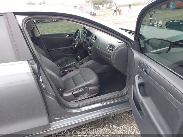 2011 Volkswagen Jetta 2.0l Tdi მანქანა იყიდება აუქციონზე, vin: 3VWLL7AJ5BM127229, აუქციონის ნომერი: 44789186