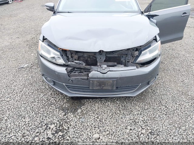 2011 Volkswagen Jetta 2.0l Tdi მანქანა იყიდება აუქციონზე, vin: 3VWLL7AJ5BM127229, აუქციონის ნომერი: 44789186